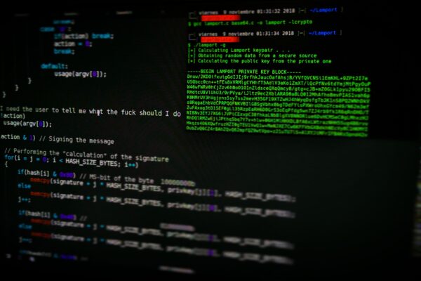 サーバー管理で「rm -rf 」全削除コマンドをやってしまった話